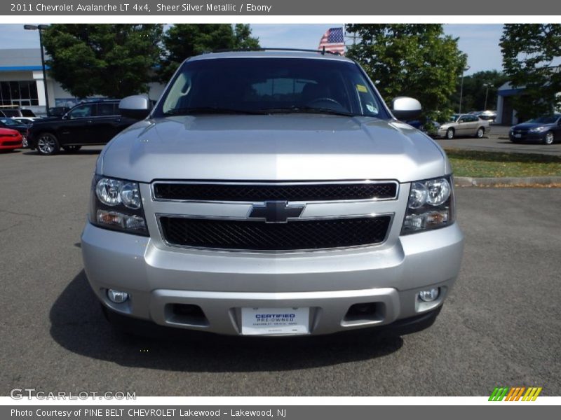Sheer Silver Metallic / Ebony 2011 Chevrolet Avalanche LT 4x4