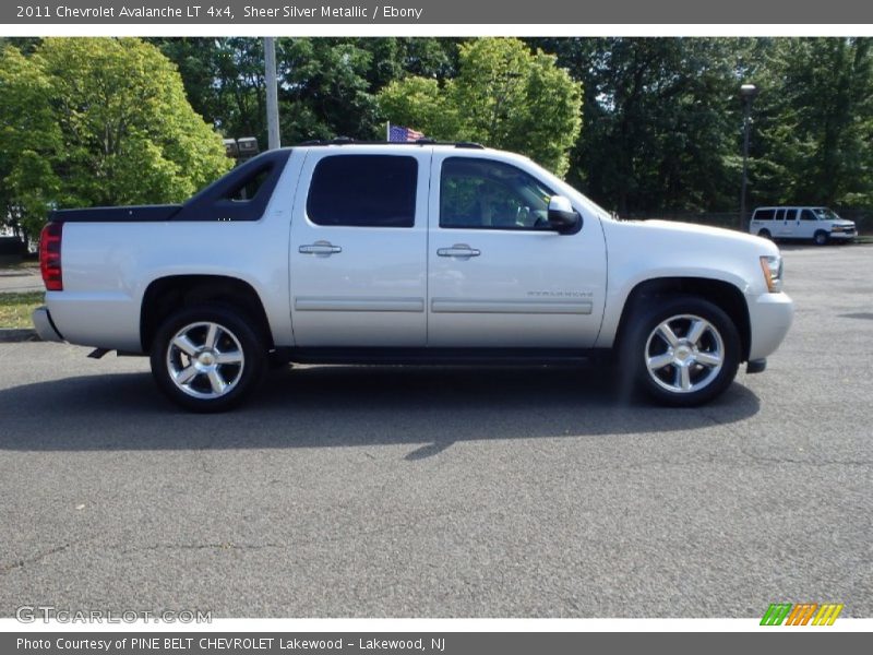 Sheer Silver Metallic / Ebony 2011 Chevrolet Avalanche LT 4x4
