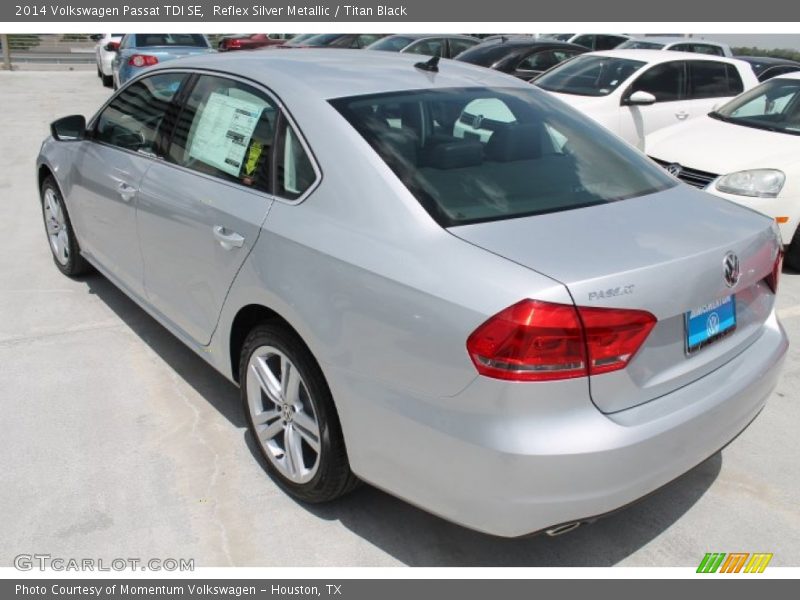 Reflex Silver Metallic / Titan Black 2014 Volkswagen Passat TDI SE