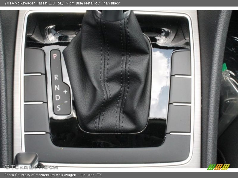 Night Blue Metallic / Titan Black 2014 Volkswagen Passat 1.8T SE