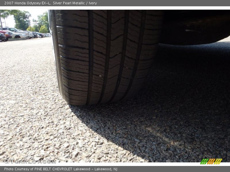 Silver Pearl Metallic / Ivory 2007 Honda Odyssey EX-L