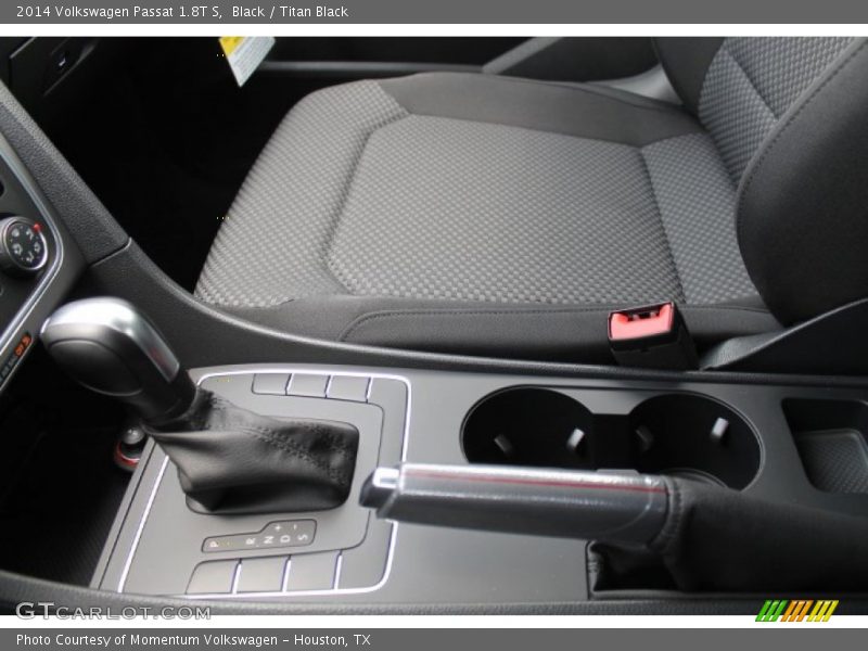 Black / Titan Black 2014 Volkswagen Passat 1.8T S