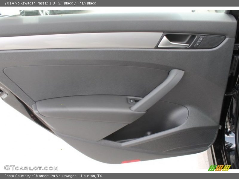 Black / Titan Black 2014 Volkswagen Passat 1.8T S