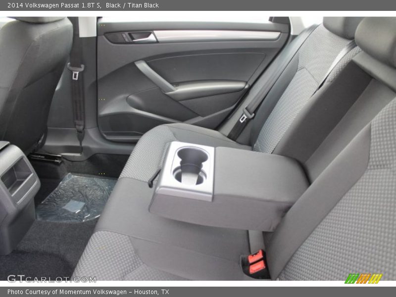 Black / Titan Black 2014 Volkswagen Passat 1.8T S