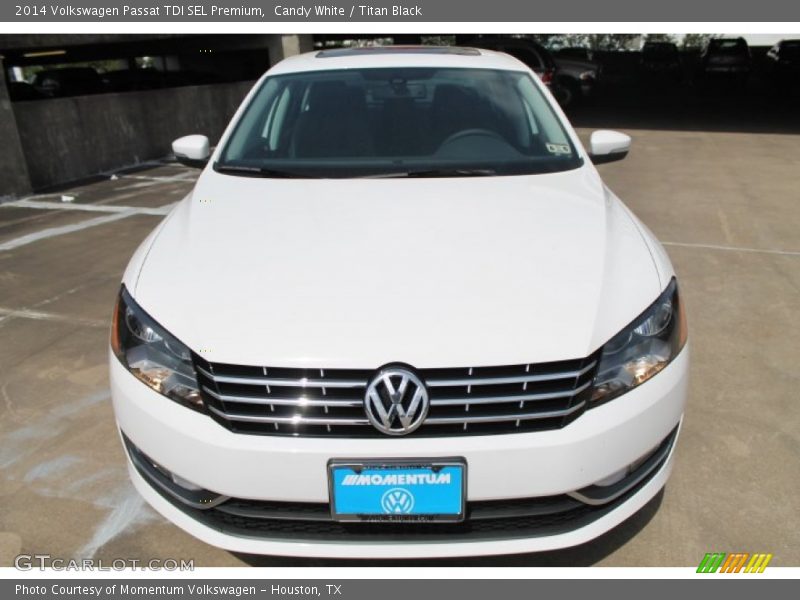 Candy White / Titan Black 2014 Volkswagen Passat TDI SEL Premium