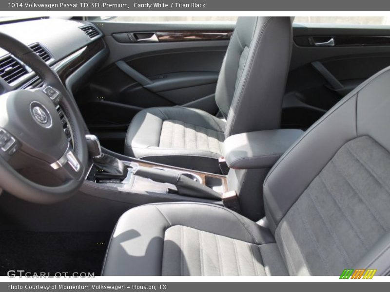 Candy White / Titan Black 2014 Volkswagen Passat TDI SEL Premium