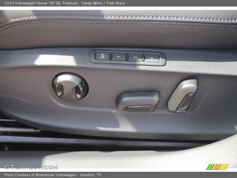 Candy White / Titan Black 2014 Volkswagen Passat TDI SEL Premium