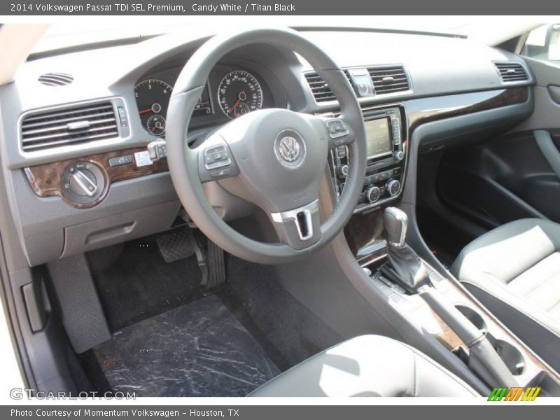 Candy White / Titan Black 2014 Volkswagen Passat TDI SEL Premium