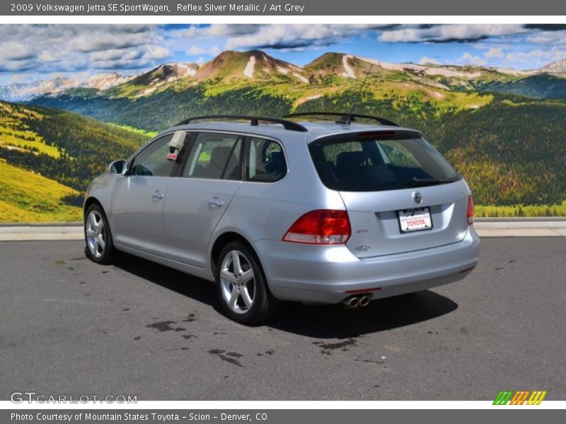 Reflex Silver Metallic / Art Grey 2009 Volkswagen Jetta SE SportWagen