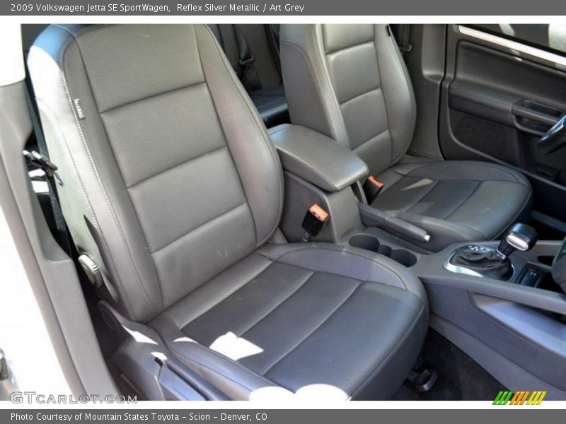 Reflex Silver Metallic / Art Grey 2009 Volkswagen Jetta SE SportWagen