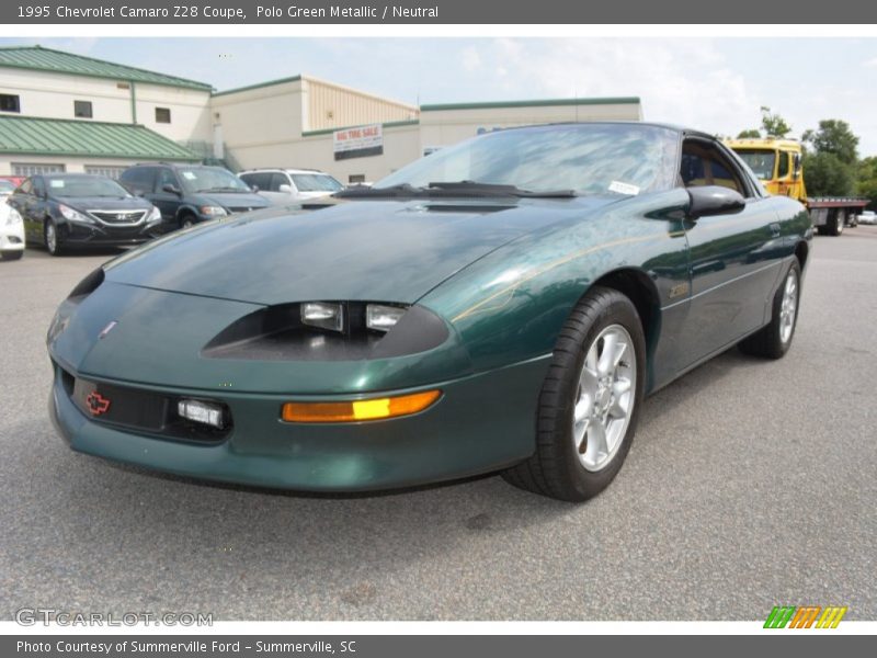 Front 3/4 View of 1995 Camaro Z28 Coupe