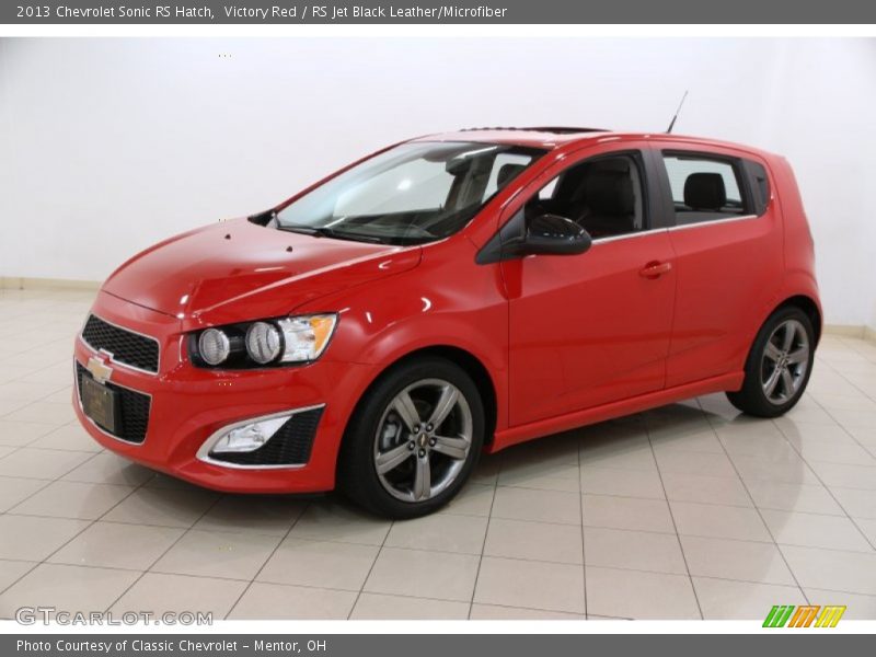 Victory Red / RS Jet Black Leather/Microfiber 2013 Chevrolet Sonic RS Hatch