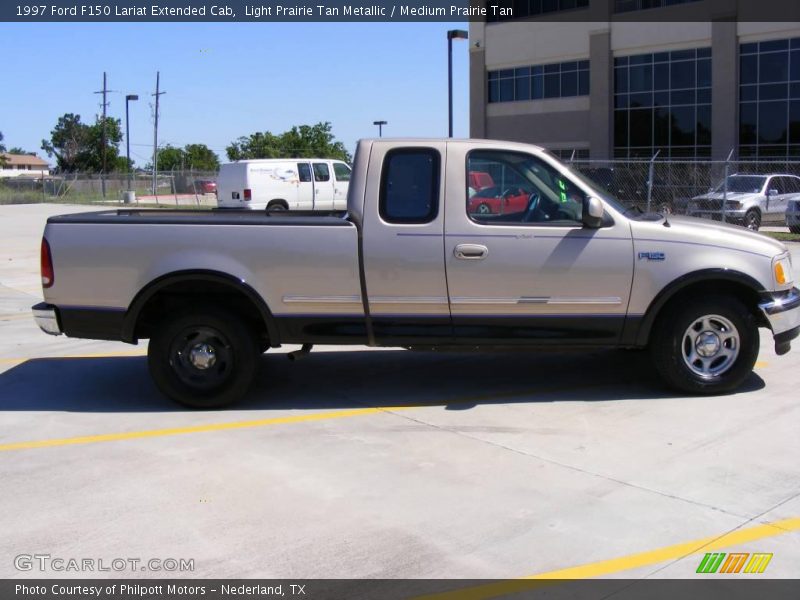 Light Prairie Tan Metallic / Medium Prairie Tan 1997 Ford F150 Lariat Extended Cab