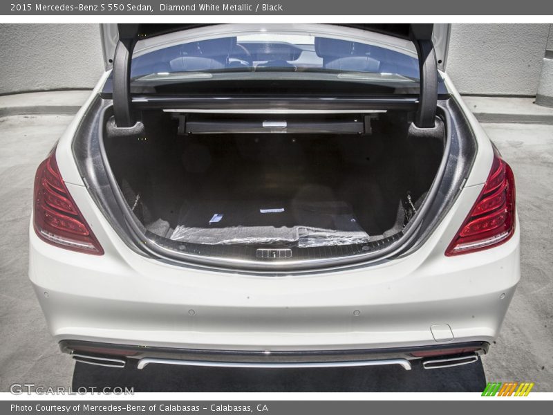 Diamond White Metallic / Black 2015 Mercedes-Benz S 550 Sedan
