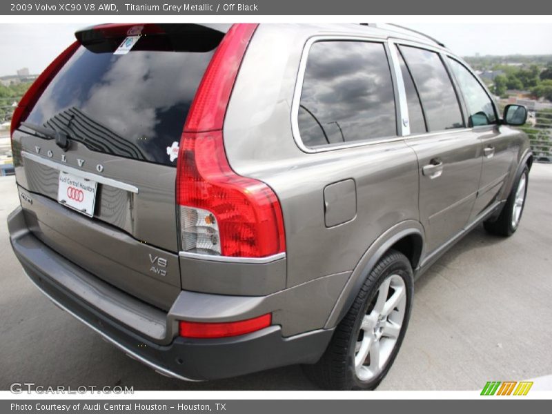 Titanium Grey Metallic / Off Black 2009 Volvo XC90 V8 AWD