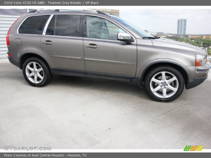 Titanium Grey Metallic / Off Black 2009 Volvo XC90 V8 AWD