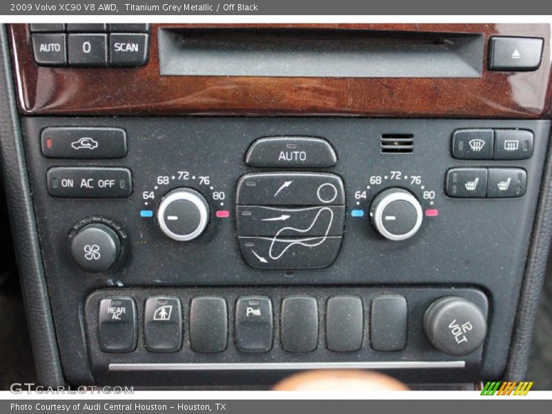 Controls of 2009 XC90 V8 AWD