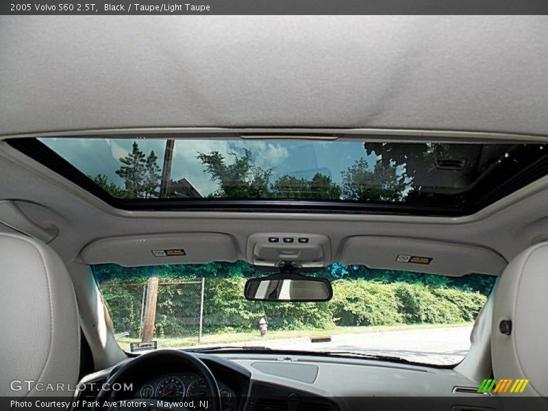 Black / Taupe/Light Taupe 2005 Volvo S60 2.5T