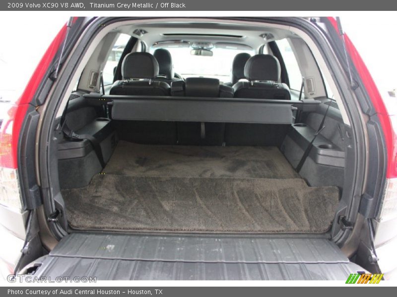  2009 XC90 V8 AWD Trunk