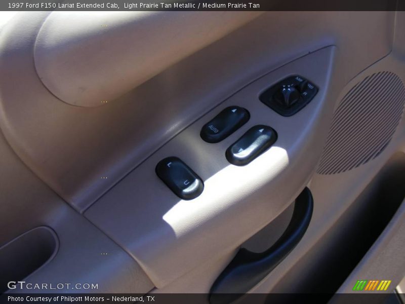 Light Prairie Tan Metallic / Medium Prairie Tan 1997 Ford F150 Lariat Extended Cab