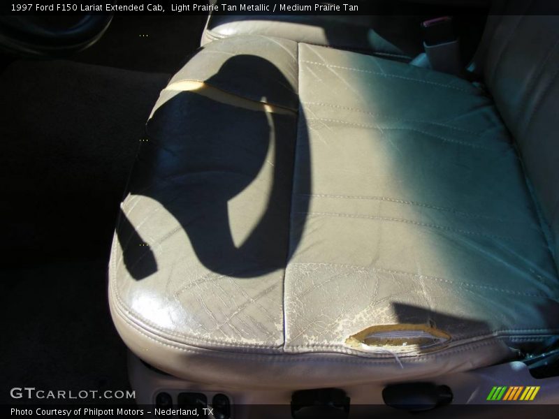 Light Prairie Tan Metallic / Medium Prairie Tan 1997 Ford F150 Lariat Extended Cab