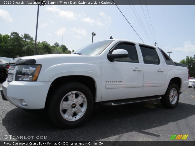 Front 3/4 View of 2010 Avalanche LT