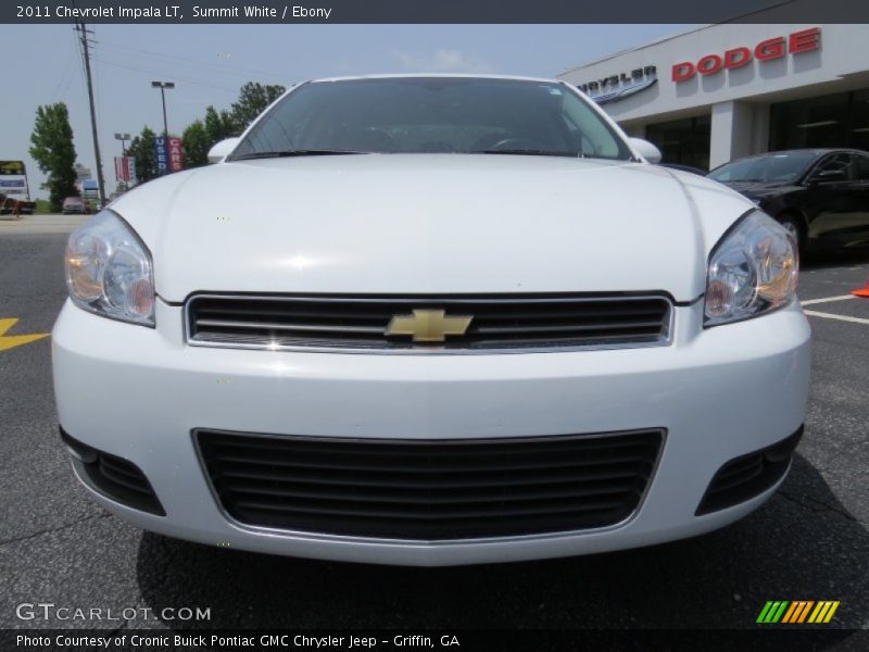 Summit White / Ebony 2011 Chevrolet Impala LT