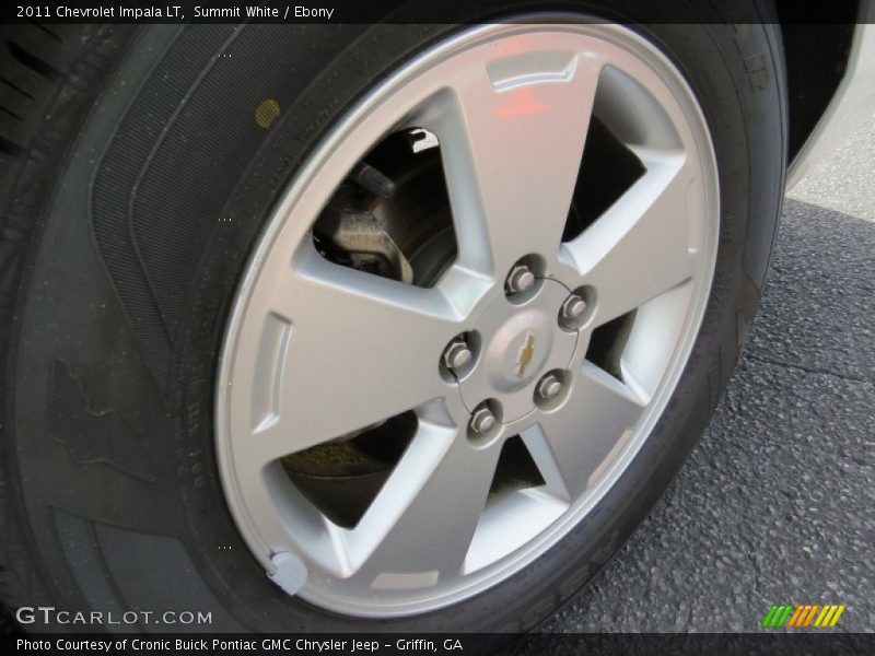 Summit White / Ebony 2011 Chevrolet Impala LT