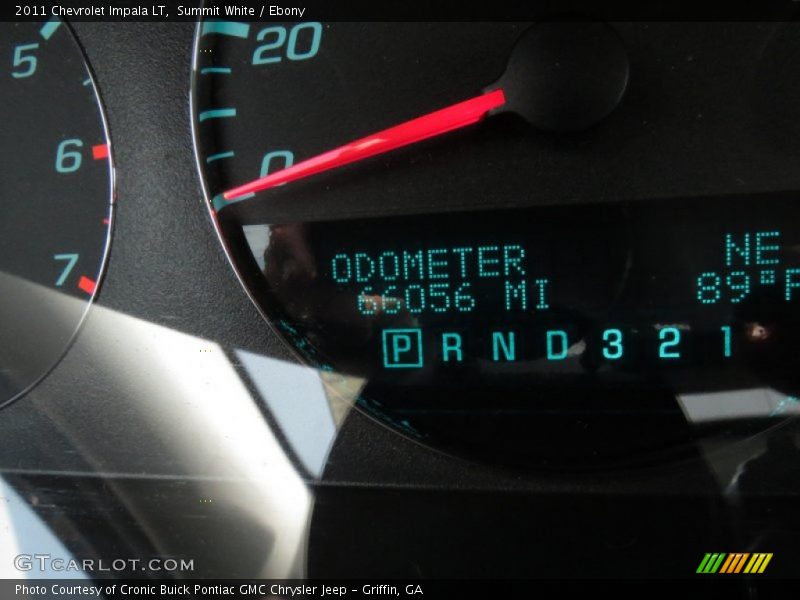 Summit White / Ebony 2011 Chevrolet Impala LT