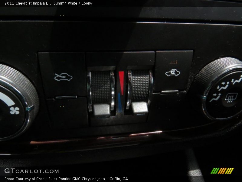Summit White / Ebony 2011 Chevrolet Impala LT