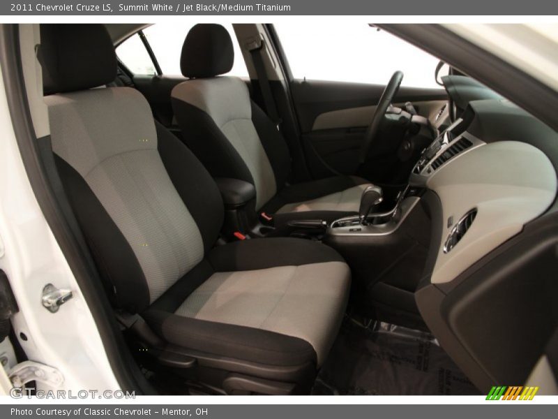 Summit White / Jet Black/Medium Titanium 2011 Chevrolet Cruze LS