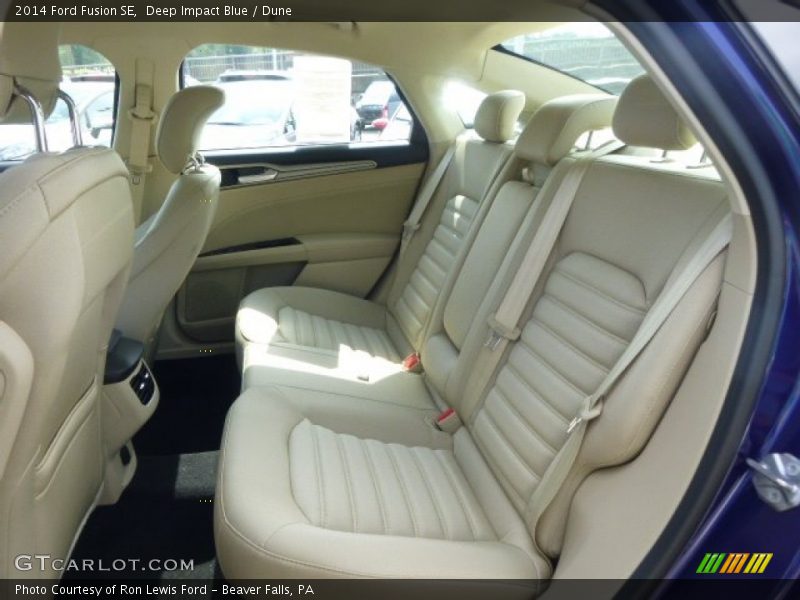 Deep Impact Blue / Dune 2014 Ford Fusion SE