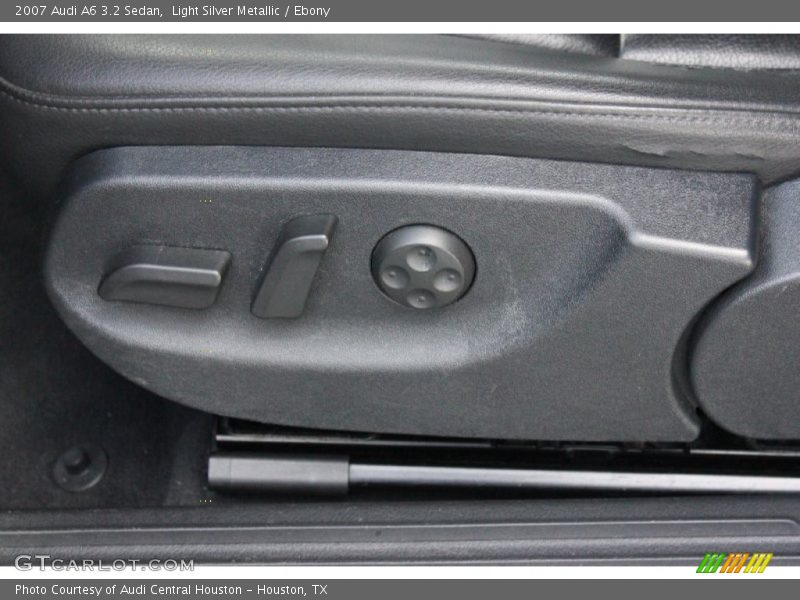 Light Silver Metallic / Ebony 2007 Audi A6 3.2 Sedan