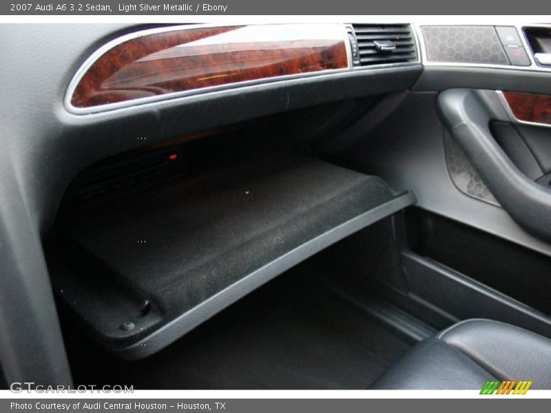 Light Silver Metallic / Ebony 2007 Audi A6 3.2 Sedan