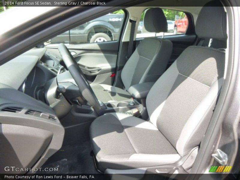 Sterling Gray / Charcoal Black 2014 Ford Focus SE Sedan