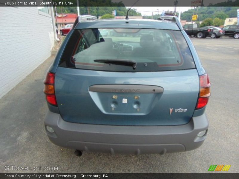 Stealth / Slate Gray 2006 Pontiac Vibe