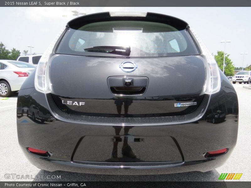 Super Black / Black 2015 Nissan LEAF S