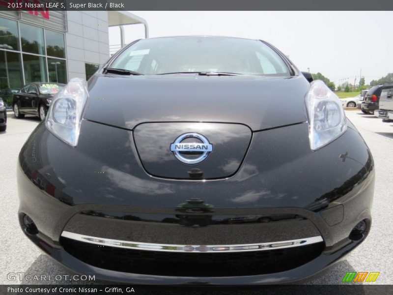 Super Black / Black 2015 Nissan LEAF S