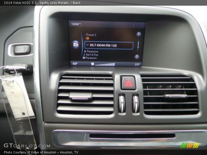 Saville Grey Metallic / Black 2014 Volvo XC60 3.2