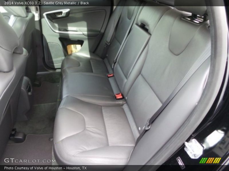 Saville Grey Metallic / Black 2014 Volvo XC60 3.2
