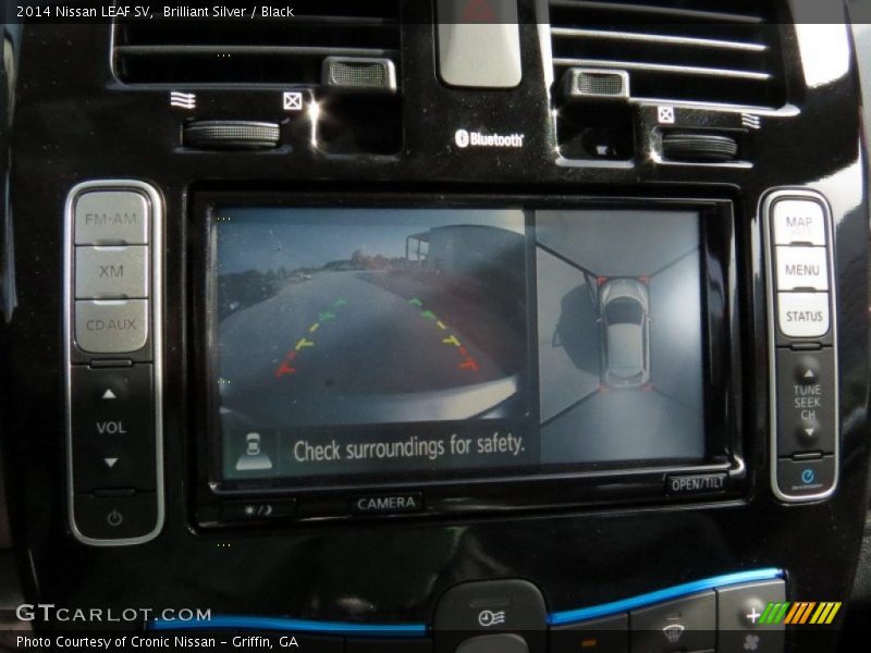Brilliant Silver / Black 2014 Nissan LEAF SV