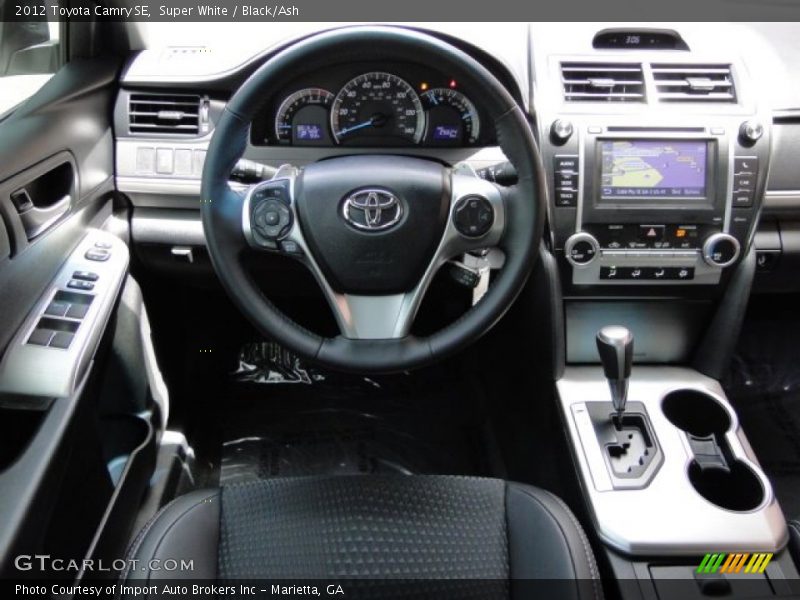 Super White / Black/Ash 2012 Toyota Camry SE