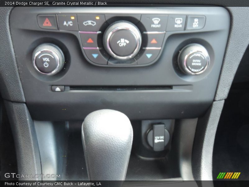 Granite Crystal Metallic / Black 2014 Dodge Charger SE