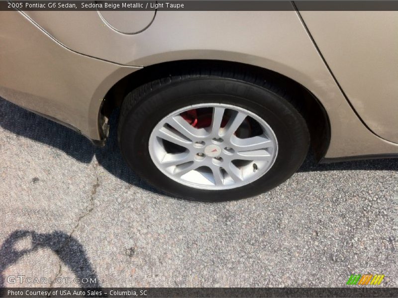 Sedona Beige Metallic / Light Taupe 2005 Pontiac G6 Sedan