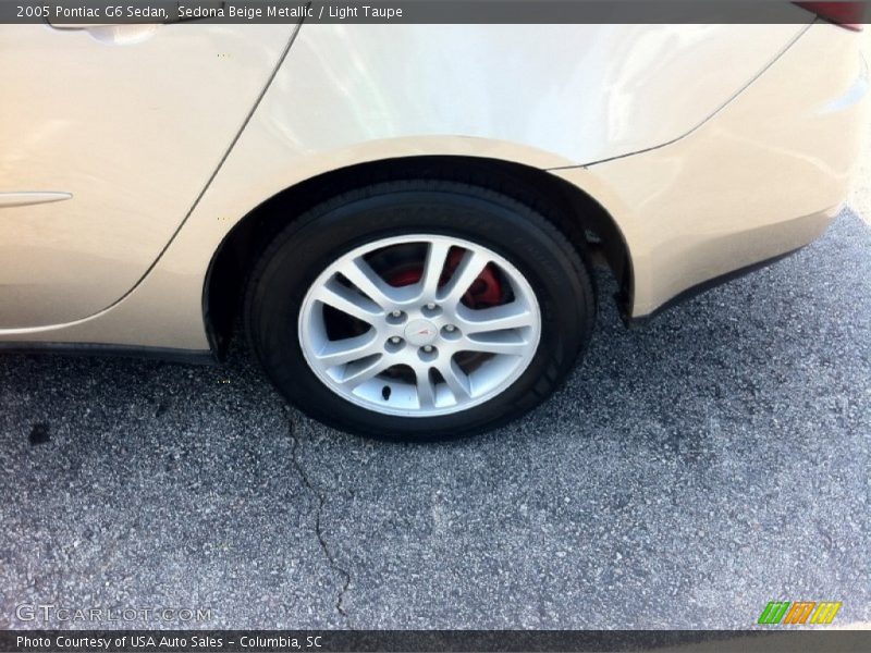 Sedona Beige Metallic / Light Taupe 2005 Pontiac G6 Sedan