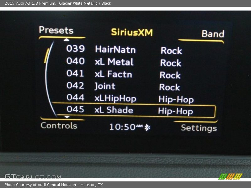 Glacier White Metallic / Black 2015 Audi A3 1.8 Premium