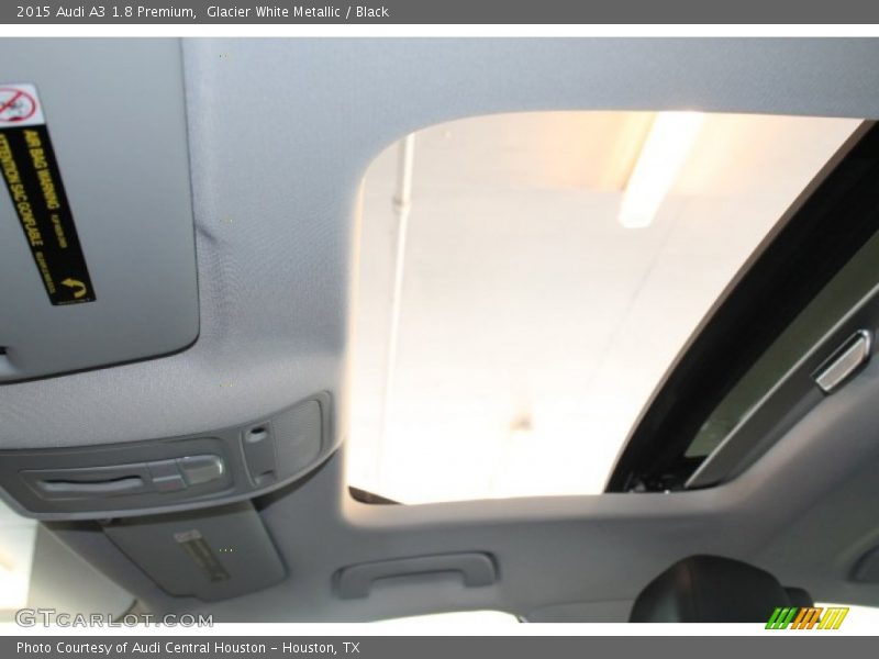 Glacier White Metallic / Black 2015 Audi A3 1.8 Premium