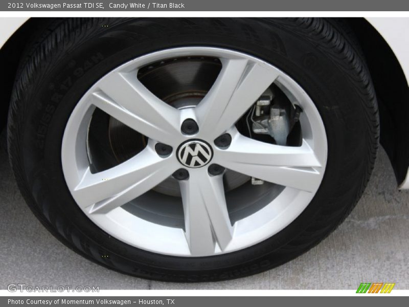Candy White / Titan Black 2012 Volkswagen Passat TDI SE