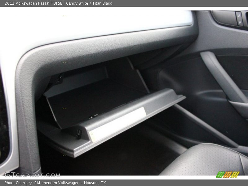 Candy White / Titan Black 2012 Volkswagen Passat TDI SE
