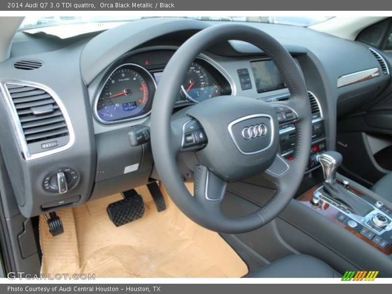 Orca Black Metallic / Black 2014 Audi Q7 3.0 TDI quattro
